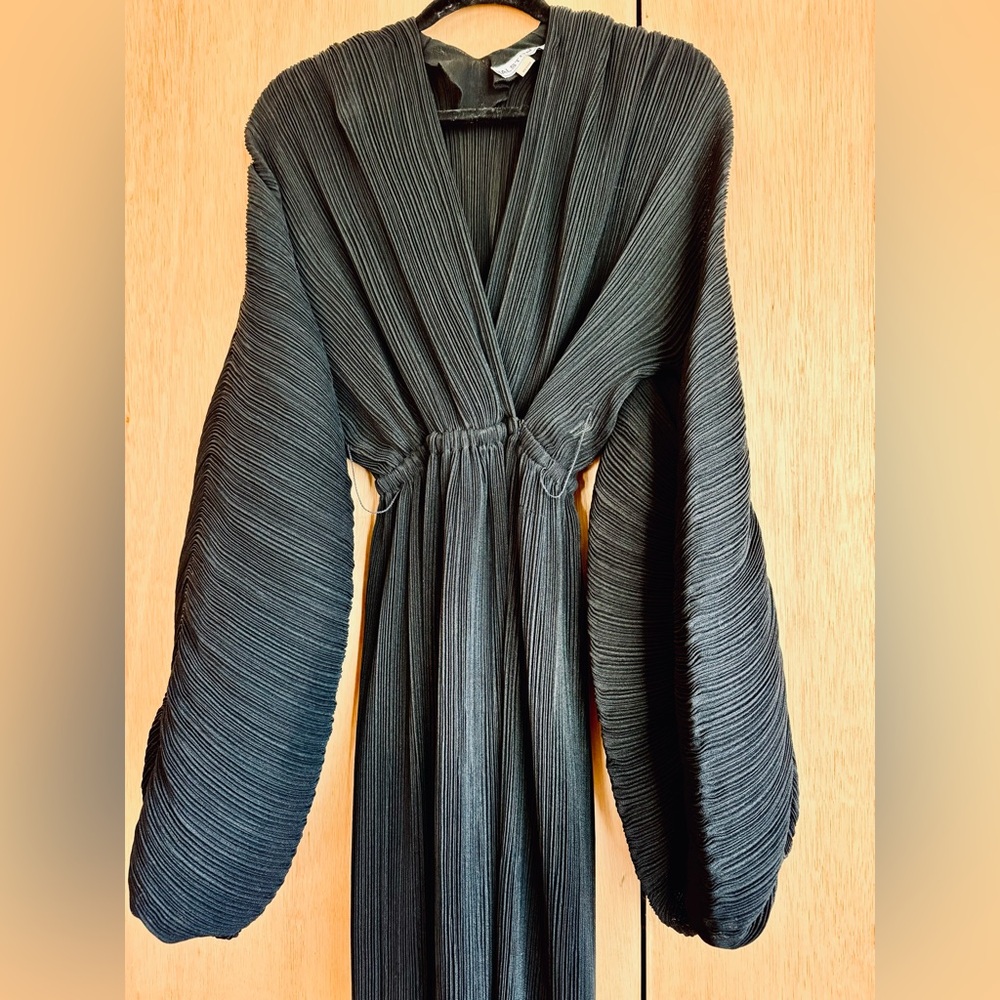 Rare 1978 Halston IV Pleated Black Wrap Dress w/ Balloon Sleeve petite medium M